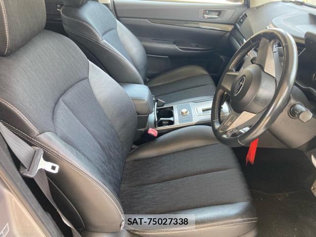 Subaru LEGACY TOURING WAGON 2011-10 7617553-6