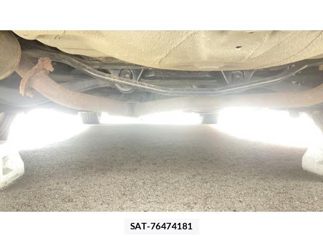 Subaru LEGACY TOURING WAGON 2005-05 7617561-3