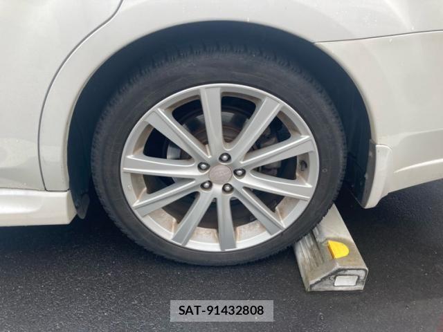 Subaru LEGACY TOURING WAGON 2013-12 7724942-6