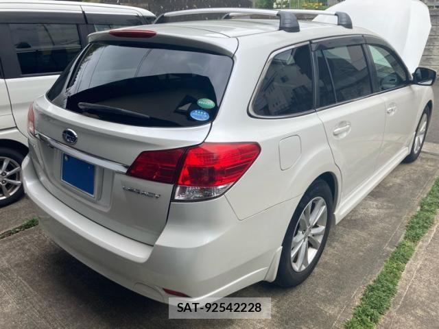 Subaru LEGACY TOURING WAGON 2012-11 7877267-9