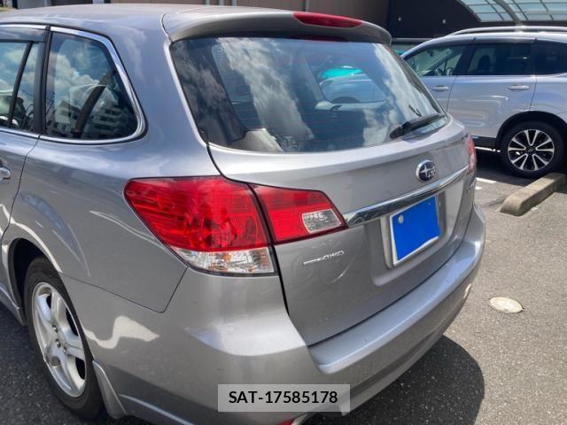 Subaru LEGACY TOURING WAGON 2009-07 7979716-2