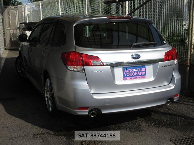 Subaru LEGACY TOURING WAGON 2011-09 8074291-24