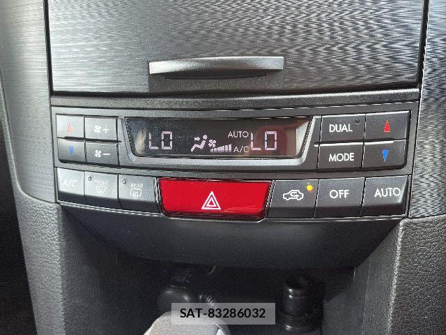 Subaru LEGACY TOURING WAGON 2014-03 8100061-14