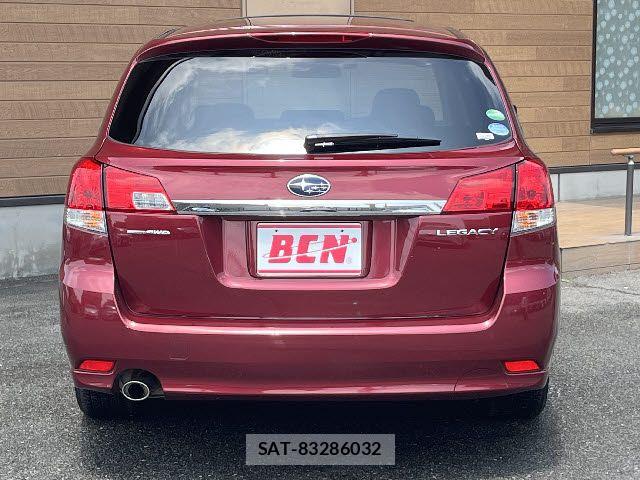 Subaru LEGACY TOURING WAGON 2014-03 8100061-25