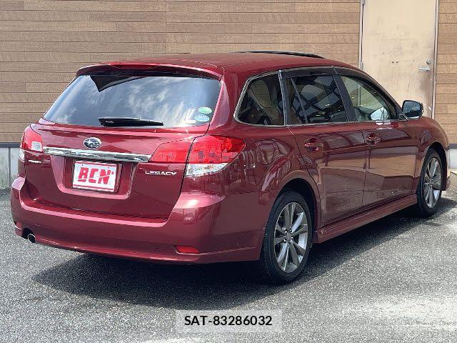 Subaru LEGACY TOURING WAGON 2014-03 8100061-2