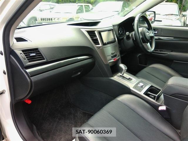 Subaru LEGACY TOURING WAGON 2010-08 8100066-12