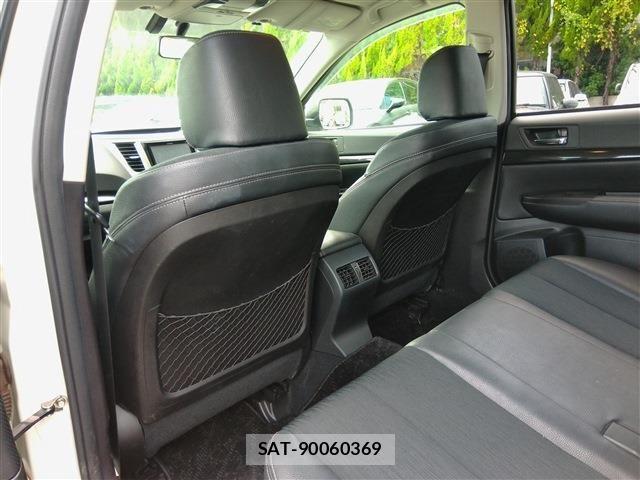 Subaru LEGACY TOURING WAGON 2010-08 8100066-14