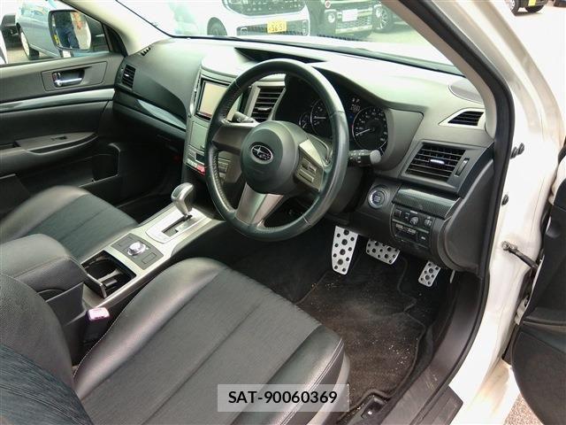 Subaru LEGACY TOURING WAGON 2010-08 8100066-21