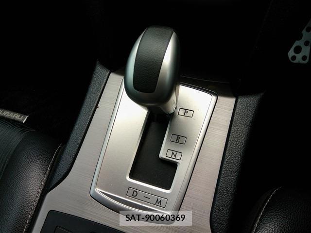 Subaru LEGACY TOURING WAGON 2010-08 8100066-29
