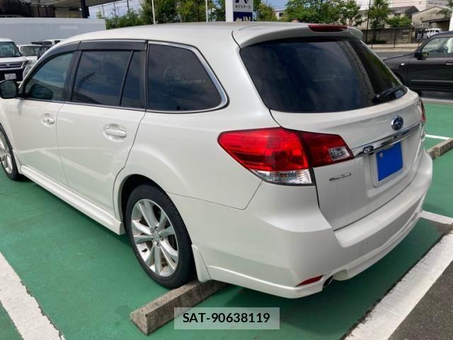 Subaru LEGACY TOURING WAGON 2012-07 8100067-6