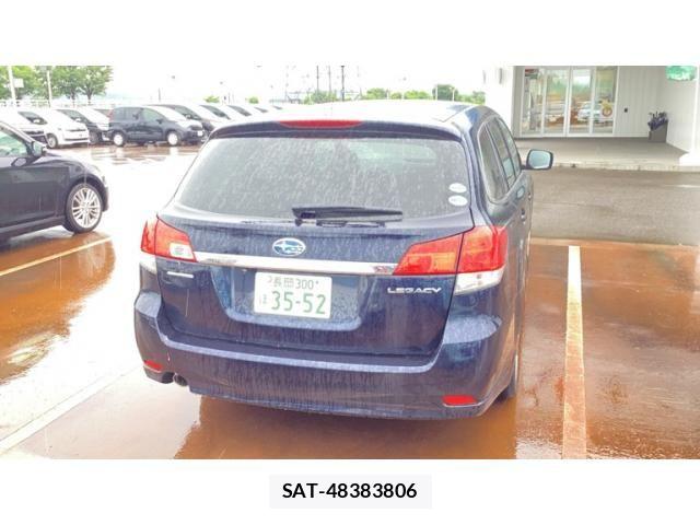 Subaru LEGACY TOURING WAGON 2013-03 8100065-3