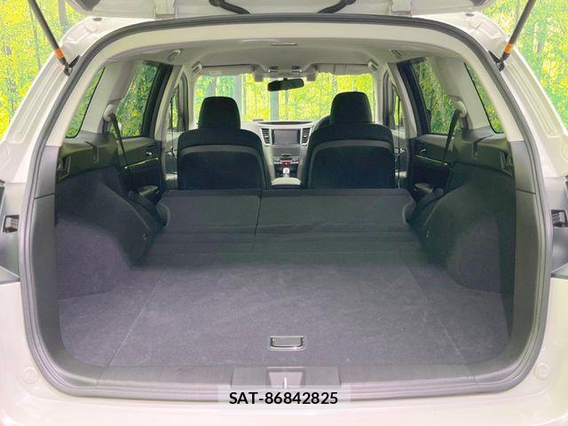 Subaru LEGACY TOURING WAGON 2012-06 8130955-9