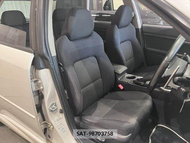 Subaru LEGACY TOURING WAGON 2006-06 8208286-4
