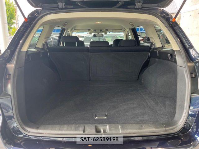 Subaru LEGACY TOURING WAGON 2013-08 8230588-9