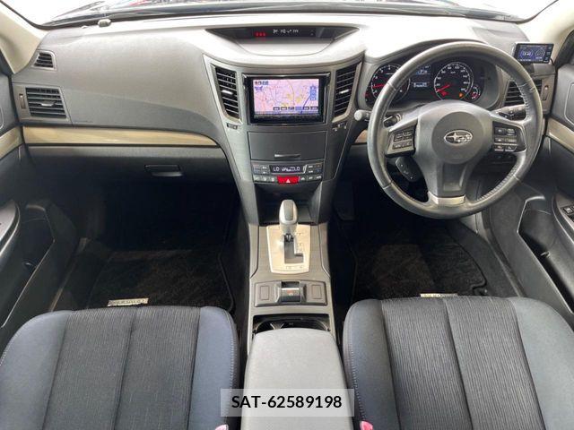 Subaru LEGACY TOURING WAGON 2013-08 8230588-1