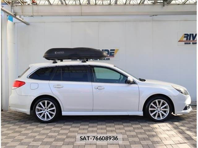 Subaru LEGACY TOURING WAGON 2012-10 8315120-3