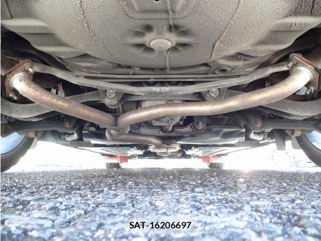 Subaru LEGACY TOURING WAGON 2004-07 8315121-16