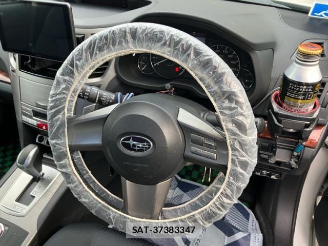 Subaru LEGACY TOURING WAGON 2011-05 8336508-12