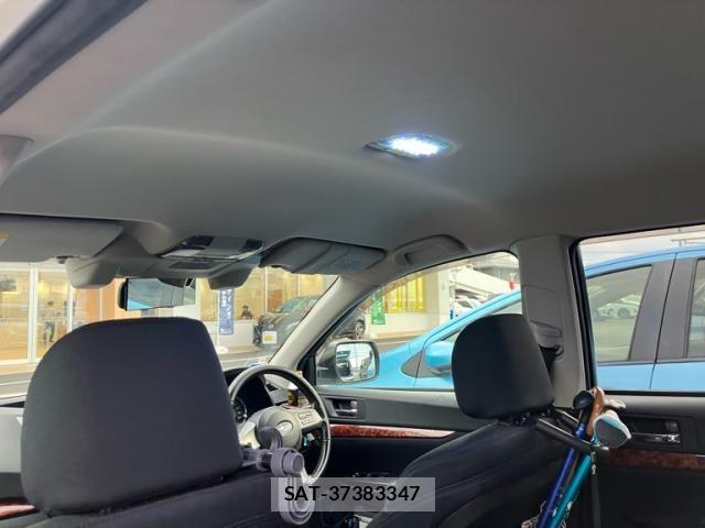 Subaru LEGACY TOURING WAGON 2011-05 8336508-18