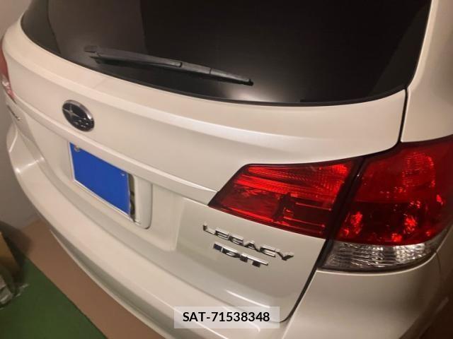 Subaru LEGACY TOURING WAGON 2014-03 8354818-2
