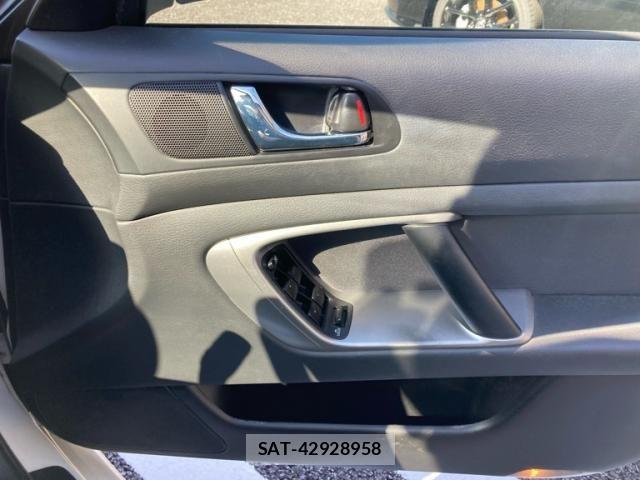 Subaru LEGACY TOURING WAGON 2009-02 8366657-18