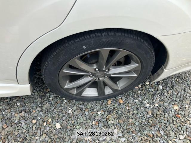 Subaru LEGACY TOURING WAGON 2013-08 8366659-9