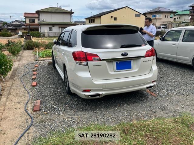 Subaru LEGACY TOURING WAGON 2013-08 8366659-5