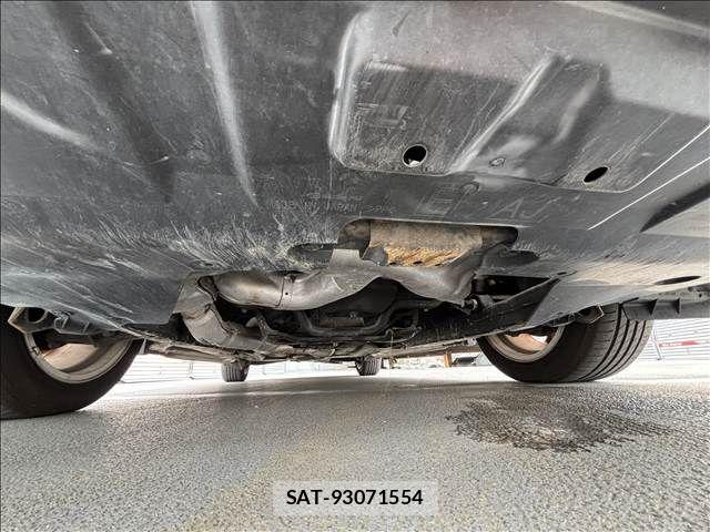 Subaru LEGACY TOURING WAGON 2011-07 8366658-19