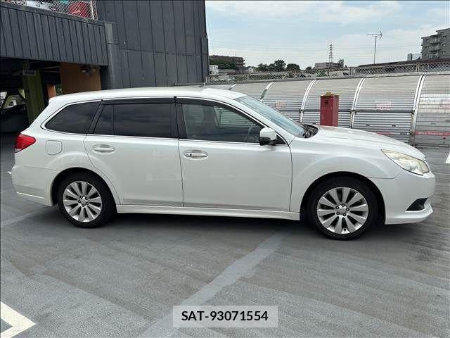 Subaru LEGACY TOURING WAGON 2011-07 8366658-27