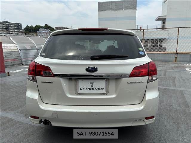 Subaru LEGACY TOURING WAGON 2011-07 8366658-5