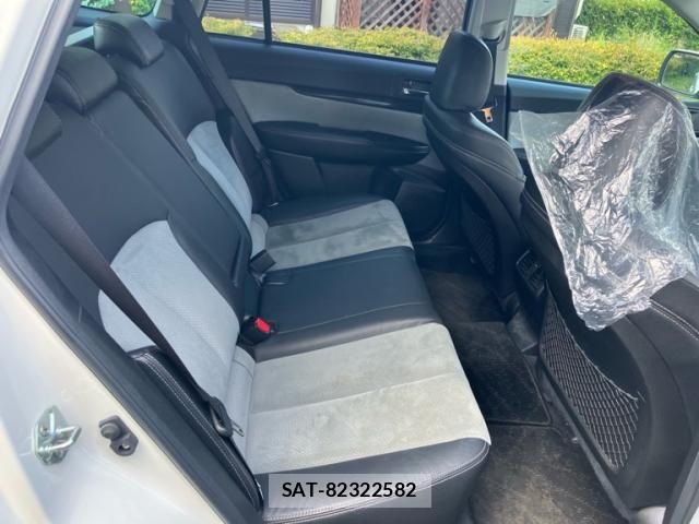 Subaru LEGACY TOURING WAGON 2011-03 8366656-15