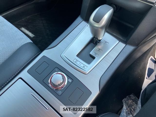 Subaru LEGACY TOURING WAGON 2011-03 8366656-21
