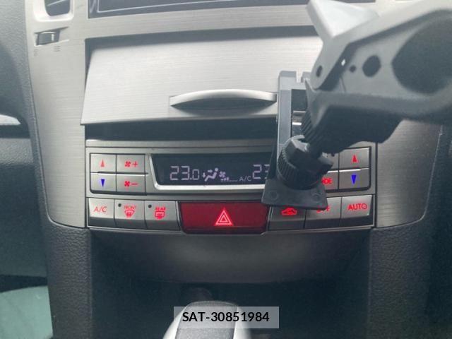 Subaru LEGACY TOURING WAGON 2011-08 8366664-17