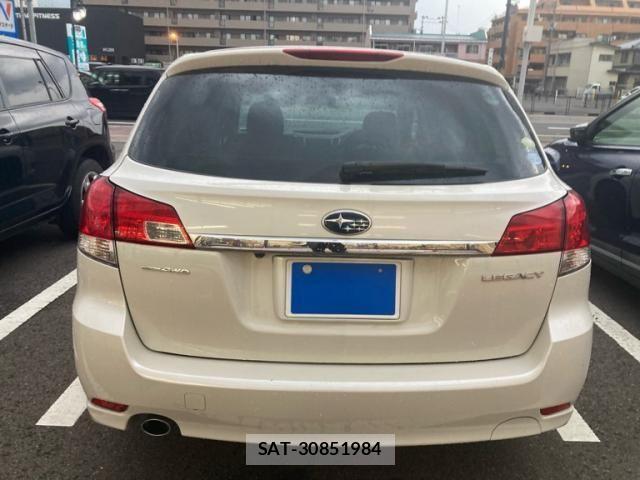 Subaru LEGACY TOURING WAGON 2011-08 8366664-3