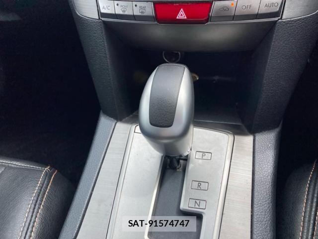 Subaru LEGACY TOURING WAGON 2010-05 8366662-12