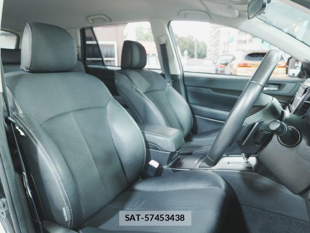 Subaru LEGACY TOURING WAGON 2013-09 8562375-17