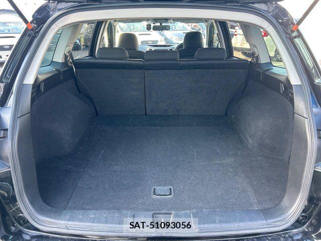 Subaru LEGACY TOURING WAGON 2011-12 8562372-10