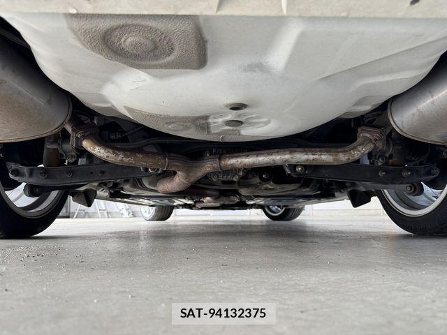 Subaru LEGACY TOURING WAGON 2010-10 8627429-22