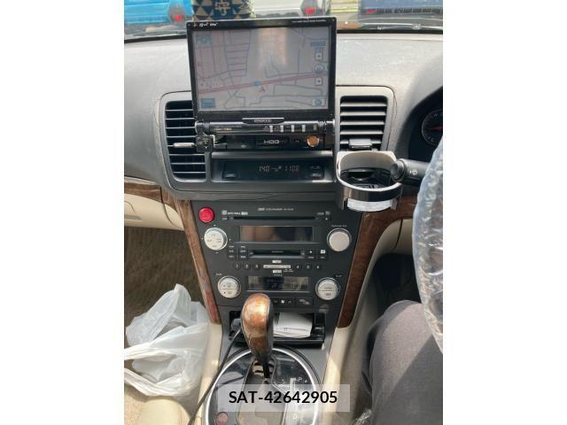 Subaru LEGACY TOURING WAGON 2007-09 8627430-17