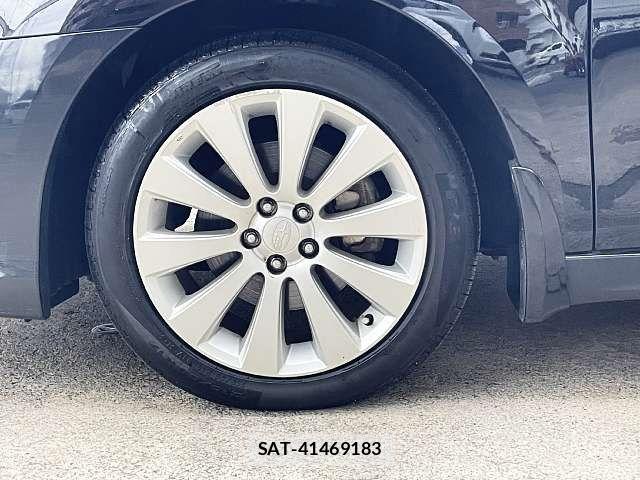 Subaru LEGACY TOURING WAGON 2010-03 8666371-3