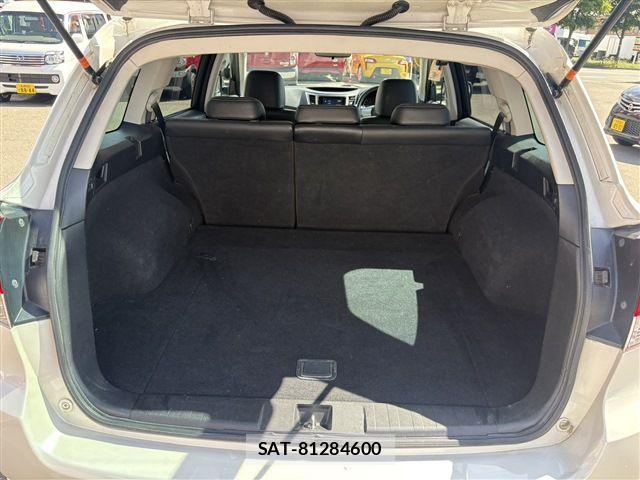 Subaru LEGACY TOURING WAGON 2011-02 8659849-17