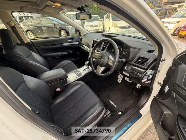 Subaru LEGACY TOURING WAGON 2011-01 8666369-7