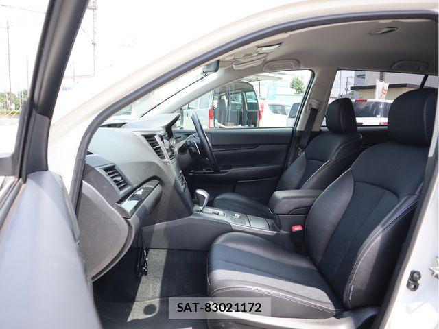 Subaru LEGACY TOURING WAGON 2011-12 8743304-11