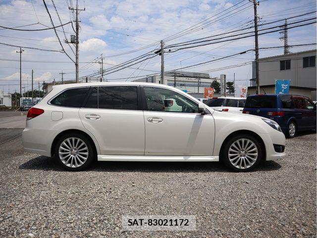 Subaru LEGACY TOURING WAGON 2011-12 8743304-3