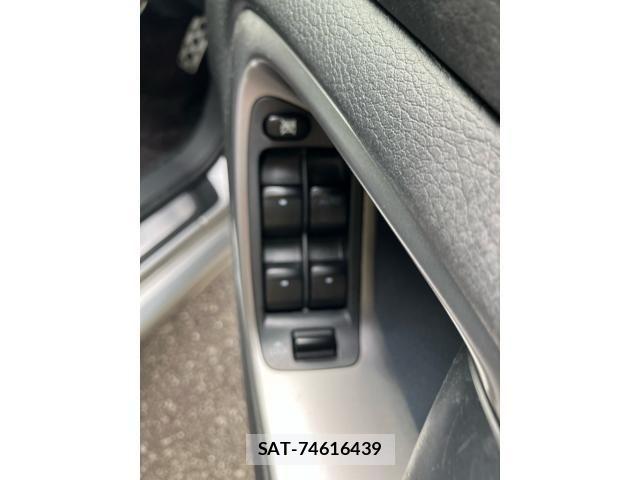 Subaru LEGACY TOURING WAGON 2006-02 8743314-12