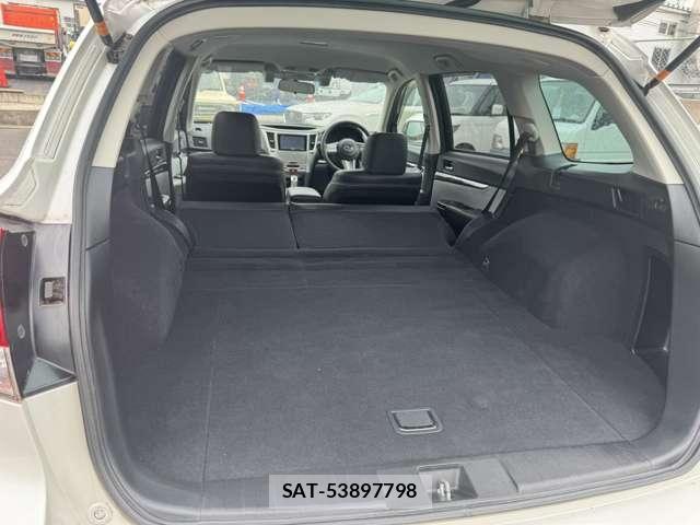 Subaru LEGACY TOURING WAGON 2011-04 8796427-25