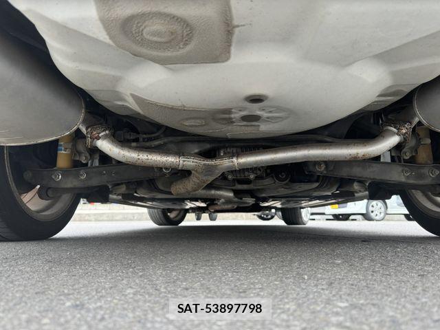 Subaru LEGACY TOURING WAGON 2011-04 8796427-29