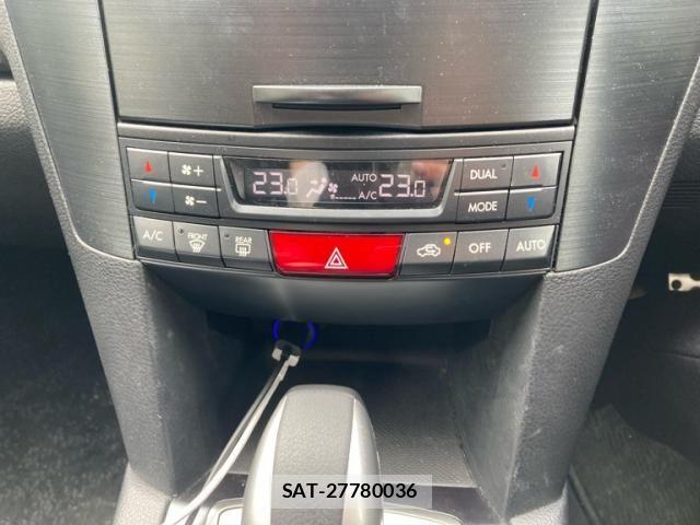 Subaru LEGACY TOURING WAGON 2013-10 8829876-19