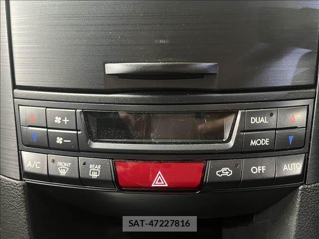 Subaru LEGACY TOURING WAGON 2014-07 8829873-25