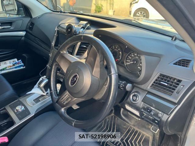 Subaru LEGACY TOURING WAGON 2011-04 8829878-14
